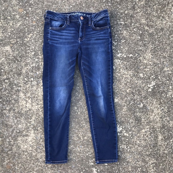American Eagle Outfitters Denim - American Eagle Jeans Jeggings Super Stretch Crop Jeans Size 2 Long  LNC Dark